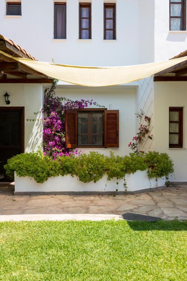 Cielle Epoque Vila Pefkochori Exterior foto